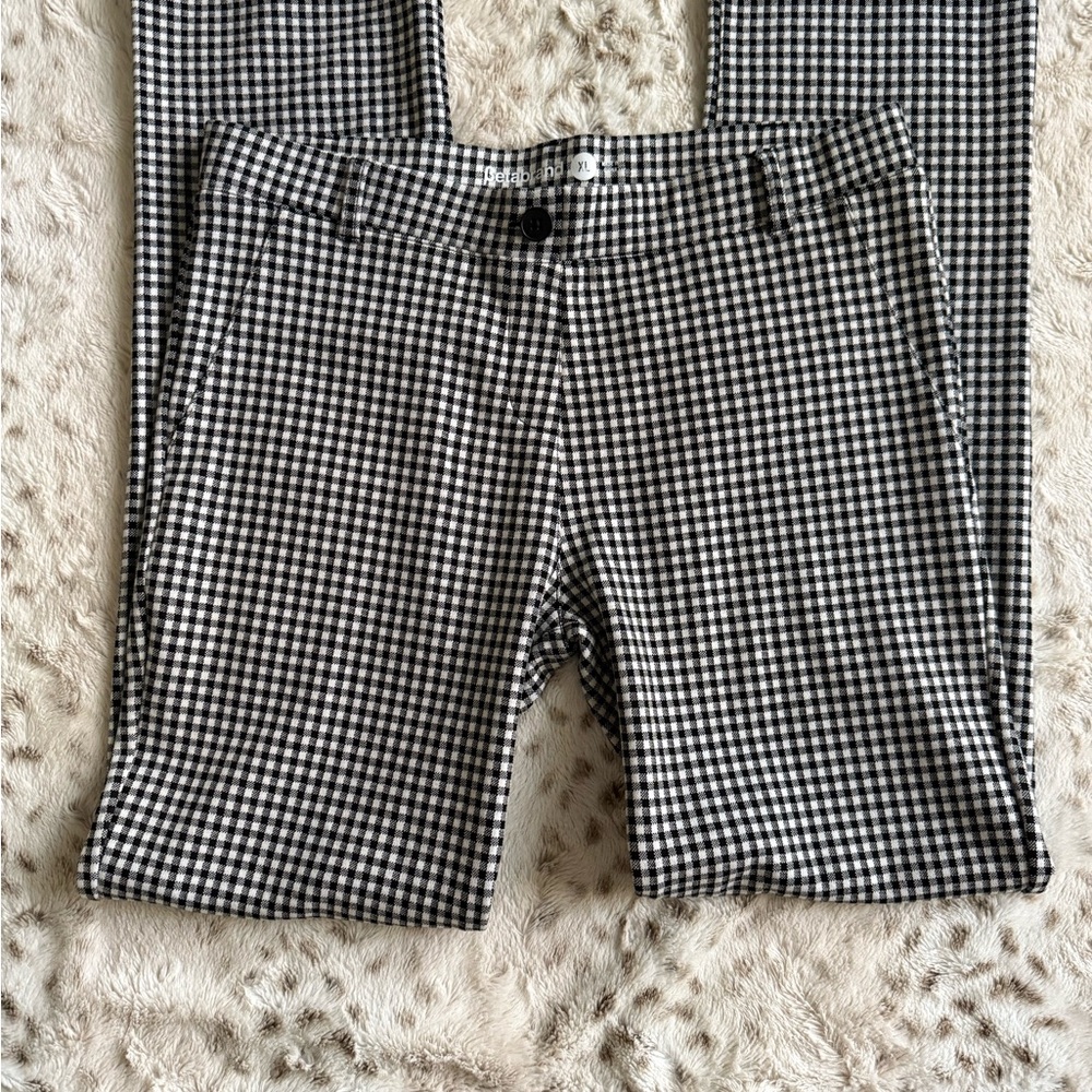 Beautiful like new Betabrand  straight leg pants. Lots of stretch.